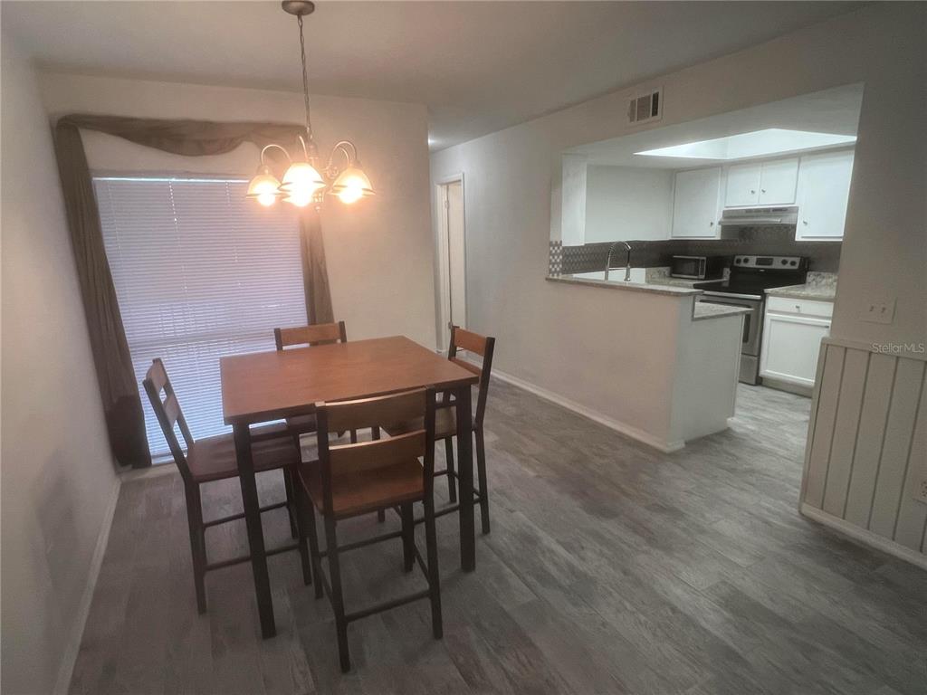 4303 Southwest 70th Terrace Gainesville, FL 32608 - Photo 7 of 25