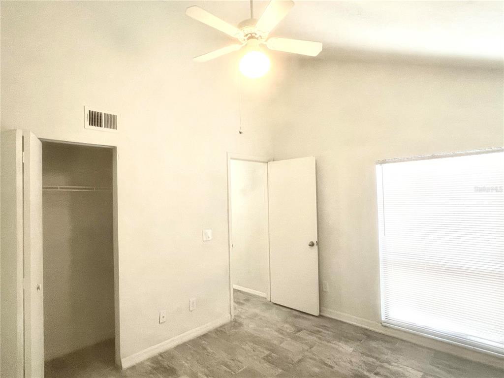4303 Southwest 70th Terrace Gainesville, FL 32608 - Photo 10 of 25
