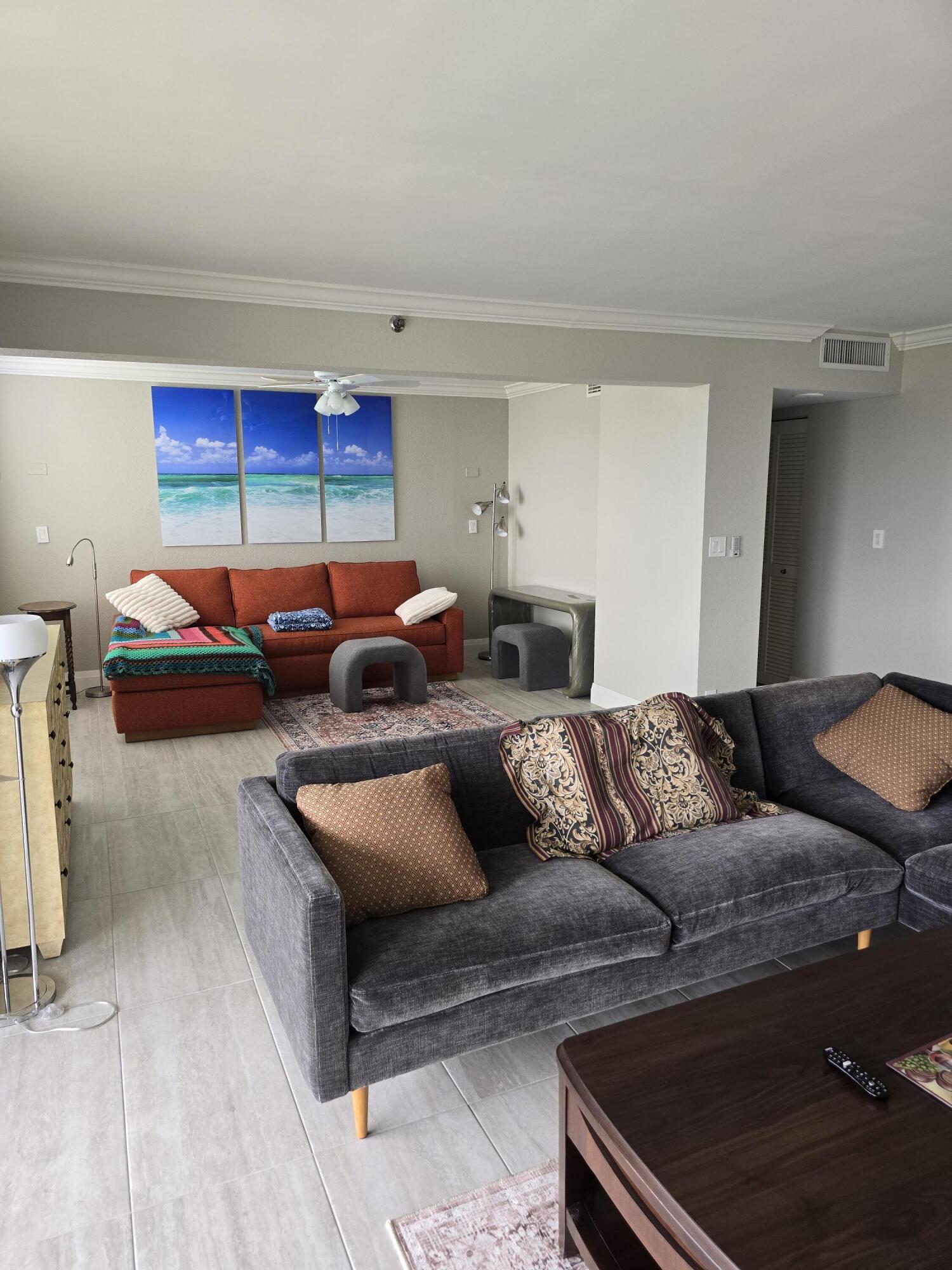 7580 Regency Lake Drive, Unit 402 Boca Raton, FL 33433 - Photo 10 of 28 1000056624