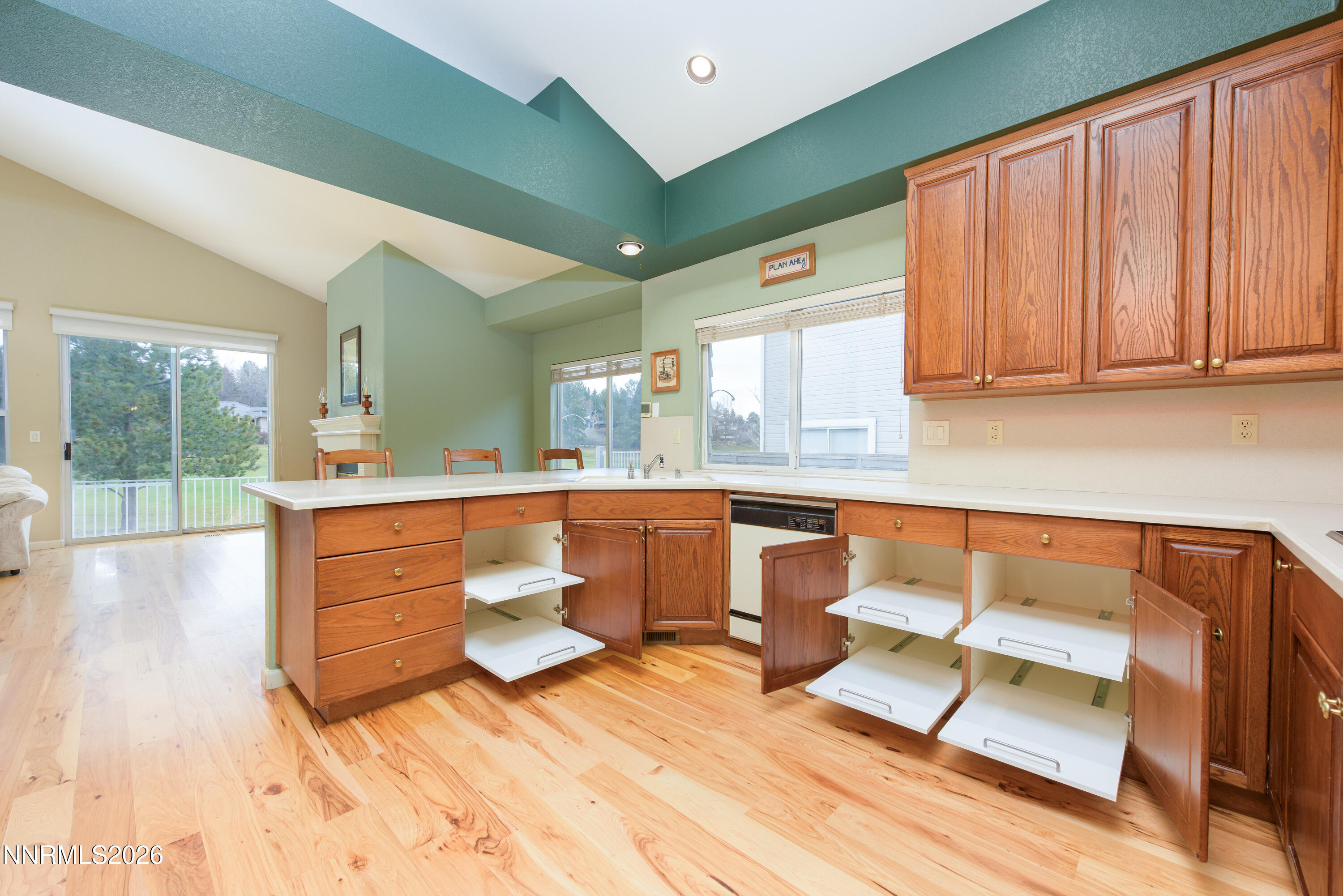 6136 Wycliffe Circle Reno, NV 89519 - Photo 15 of 37 6136 Wycliffe Cir-21