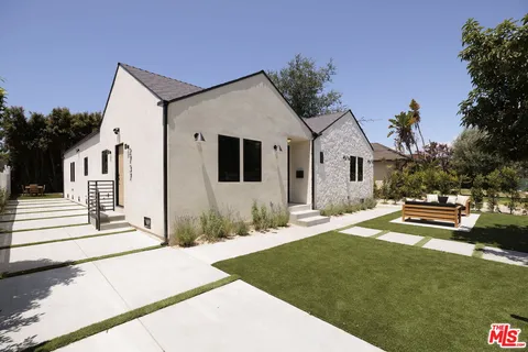 $2,995,000 | 2739 Midvale Avenue, Los Angeles, CA 90064
