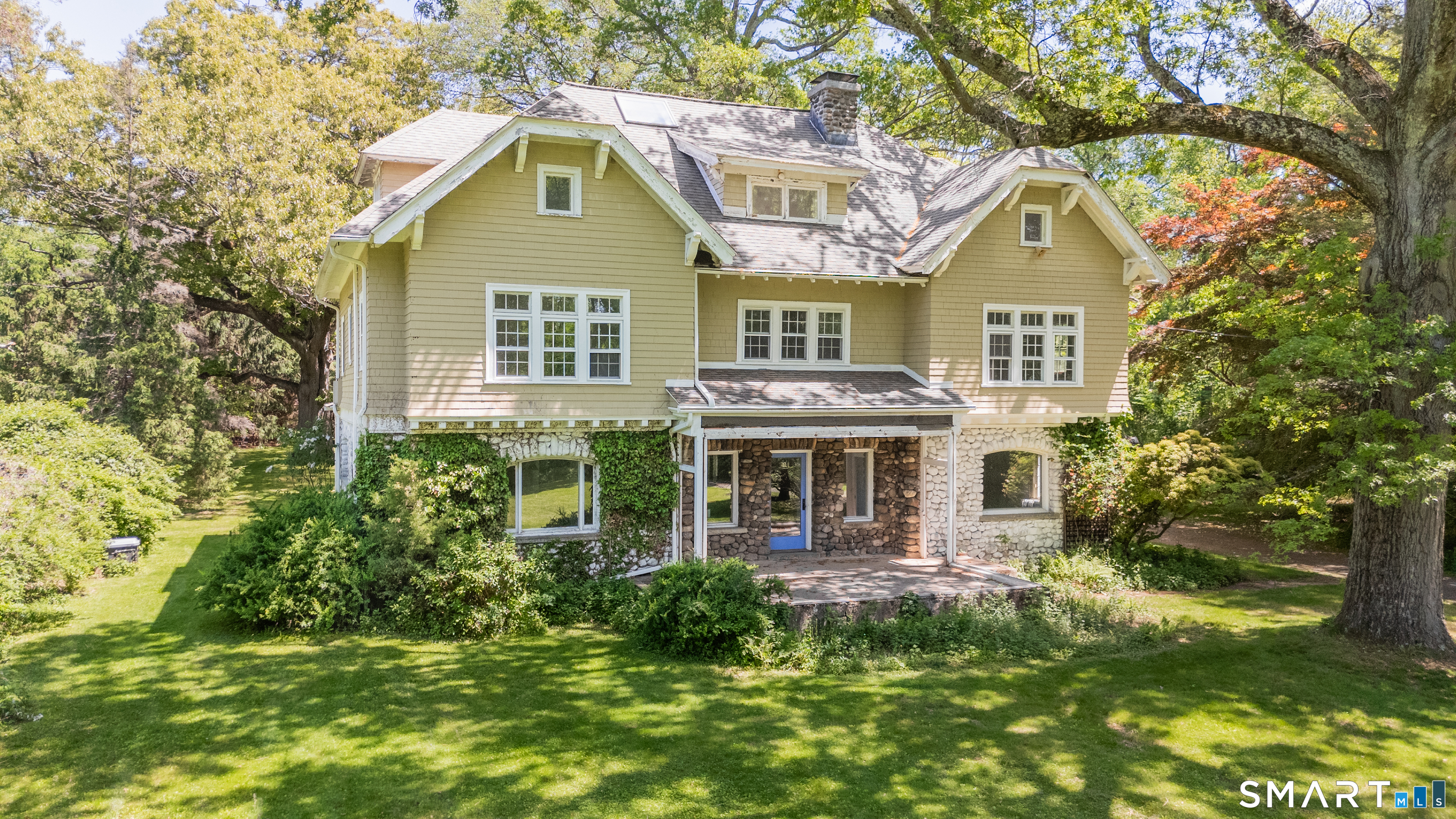 95 Beecher Road Woodbridge, CT 06525 - Photo 36 of 39