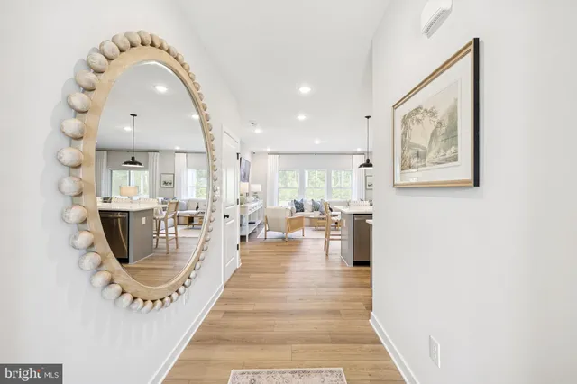 a view of a living room and a kitchen