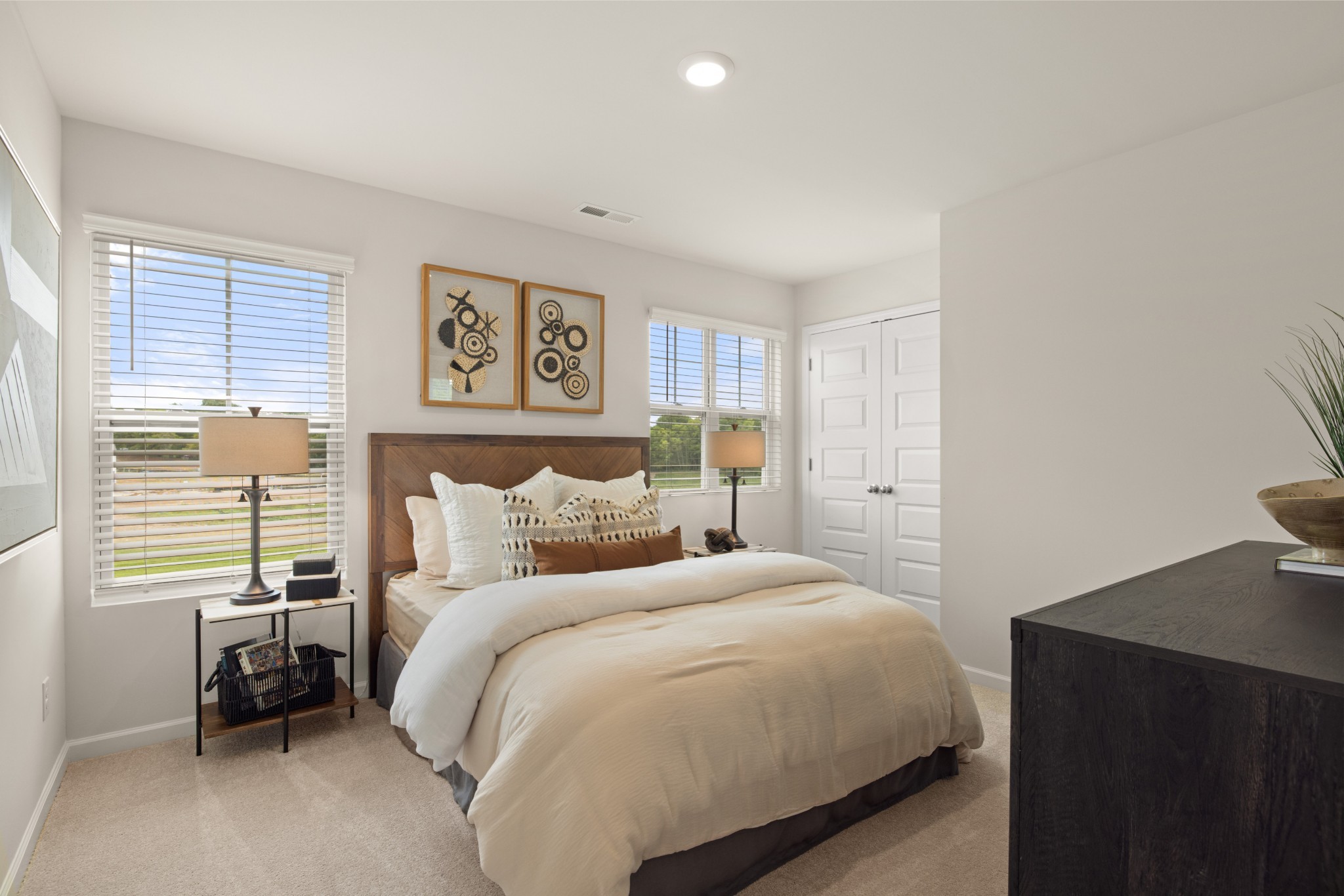 Home will vary from select options and features as shown in model home pics.