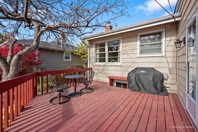 $360,000 | 906 West Roosevelt Road, Wheaton, IL 60187