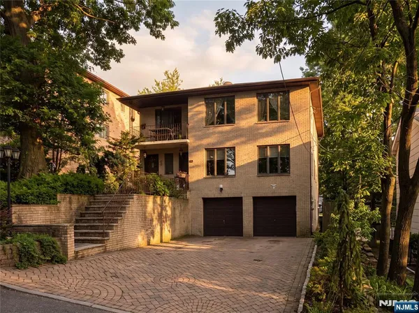 $3,400 | 614 Sketch Place North, Ridgefield, NJ 07657