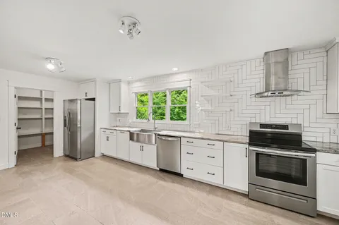 $1,085,000 | 213 Hillsborough Street, Chapel Hill, NC 27514
