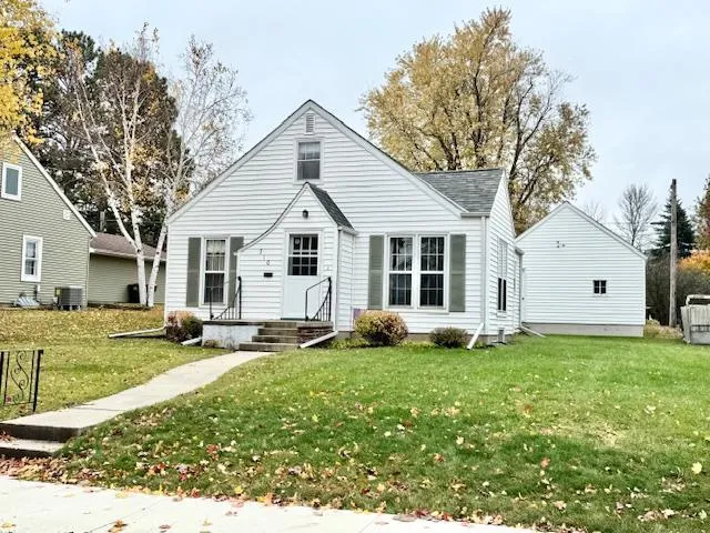 $155,000 | 710 East 4th Street, Redwood Falls, MN 56283