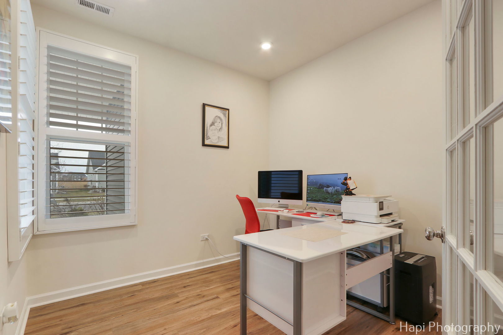 2824 Briargate Drive Lindenhurst, IL 60046 - Photo 4 of 14 a utility room with dryer and washer