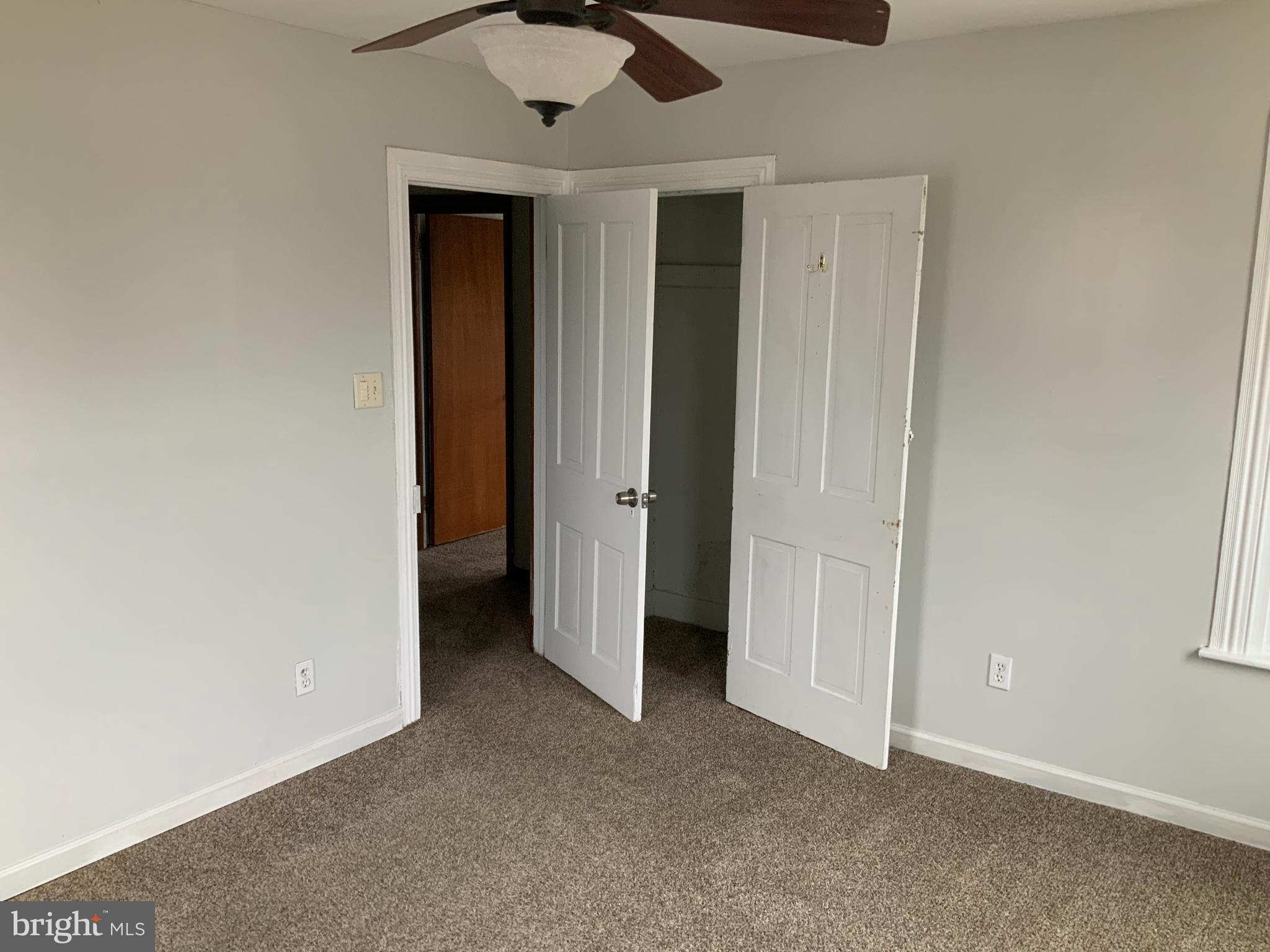334 Blue Bell Road Williamstown, NJ 08094 - Photo 12 of 18 an empty room with closet