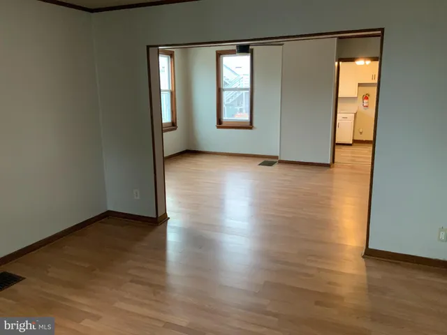 $1,600 | 334 Blue Bell Road, Williamstown, NJ 08094