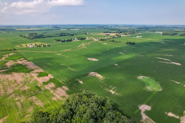 $1 | 500 North & 300 Street, Winchester, IN 47394