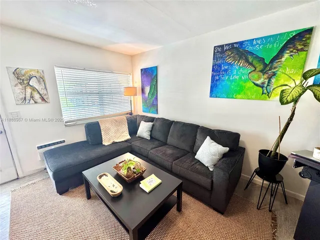 $199,900 | 330 74th Street, Unit 15, Miami Beach, FL 33141