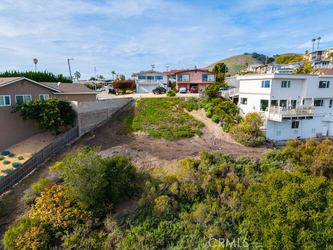 780 Tulare Street Pismo Beach, CA 93449 - Photo 18 of 21