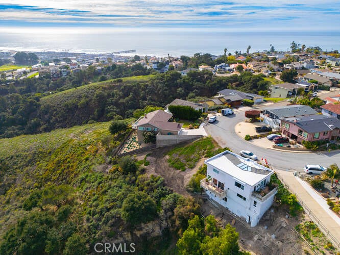 780 Tulare Street Pismo Beach, CA 93449 - Photo 9 of 21