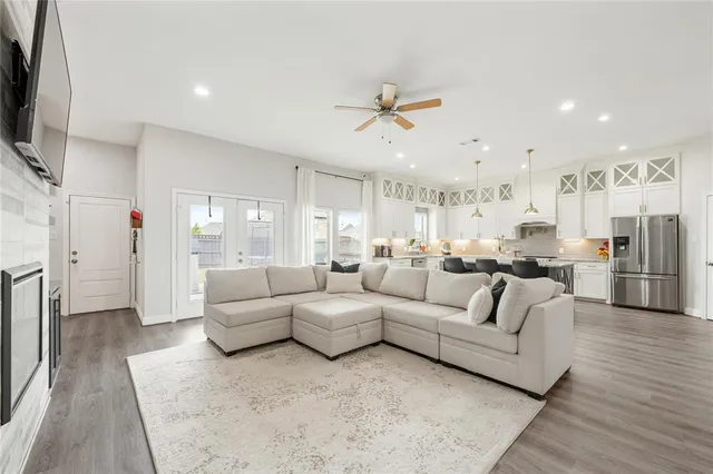 $3,100 | 7805 Pebble Beach Drive, Rowlett, TX 75088