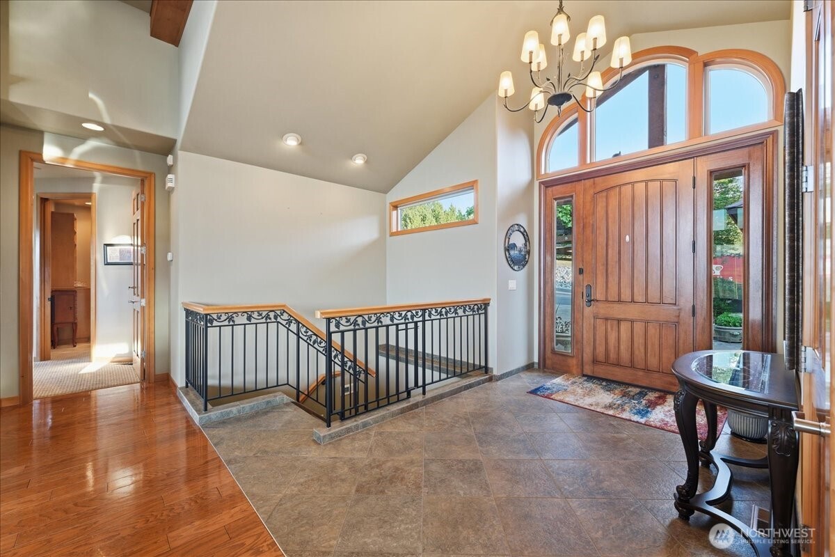 825 Hawks Meadow Road Chelan, WA 98816 - Photo 8 of 40
