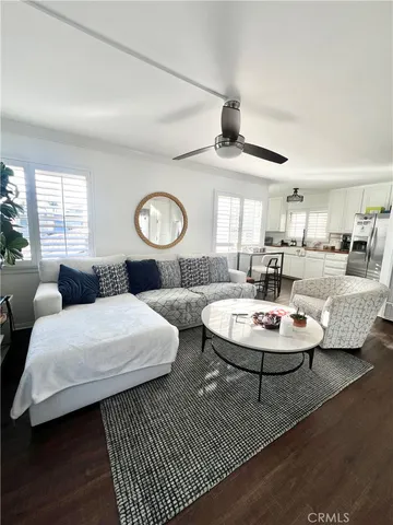 $3,700 | 306 Ruby Avenue, Newport Beach, CA 92662