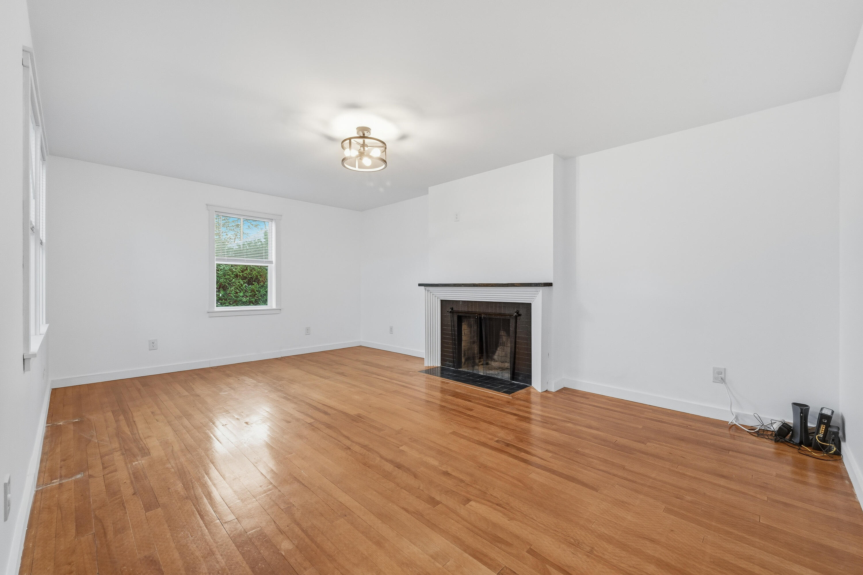 1374 State Street Bangor, ME 04401 - Photo 20 of 38 110316gr-121