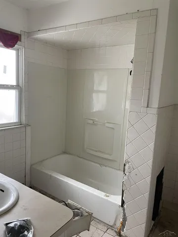 $19,900 | 1407 Greenway Avenue, Flint, MI 48504