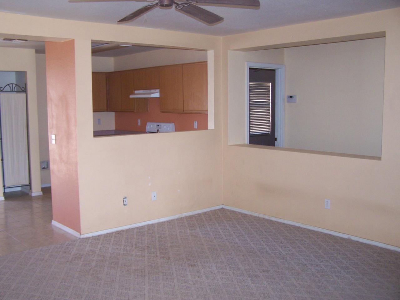 11840 West Bloomfield Road El Mirage, AZ 85335 - Photo 4 of 6 Family Room