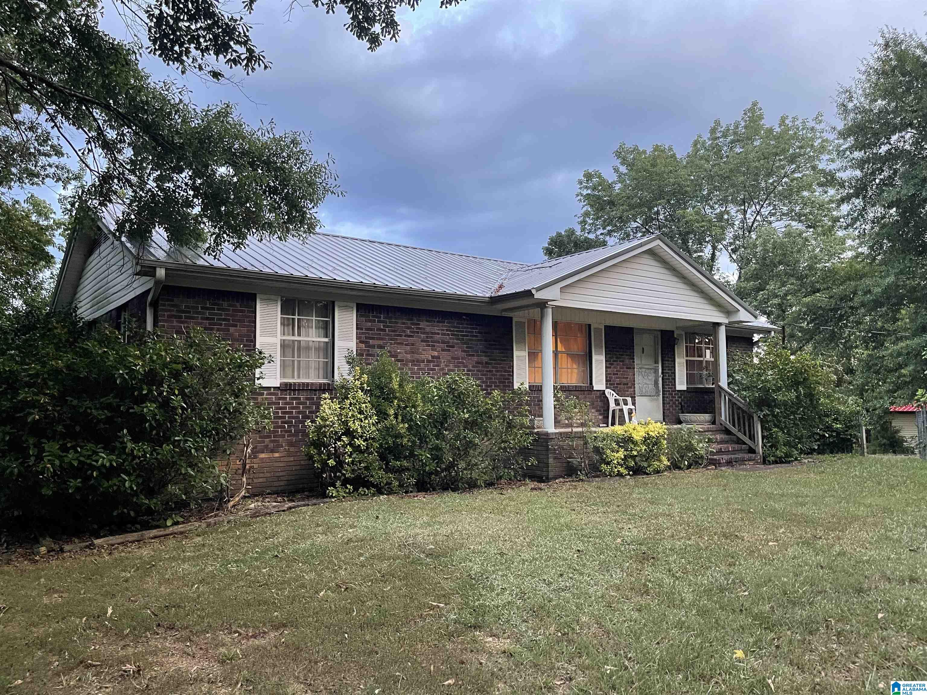 138 Riverside Drive Bessemer, AL 35023 - Photo 1 of 6