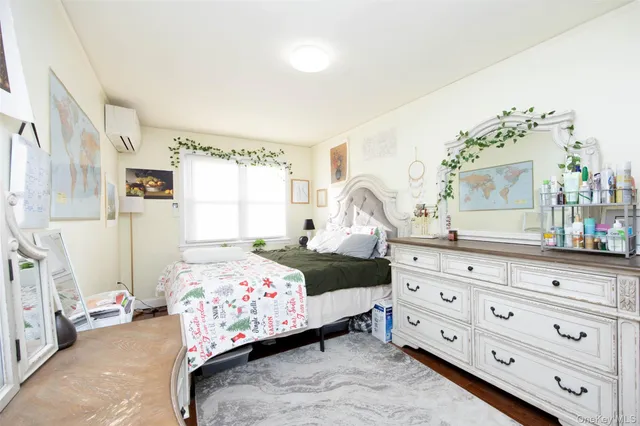 $1,388,000 | 80-10 165th Street | Hillcrest