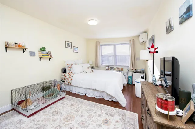 $1,388,000 | 80-10 165th Street | Hillcrest