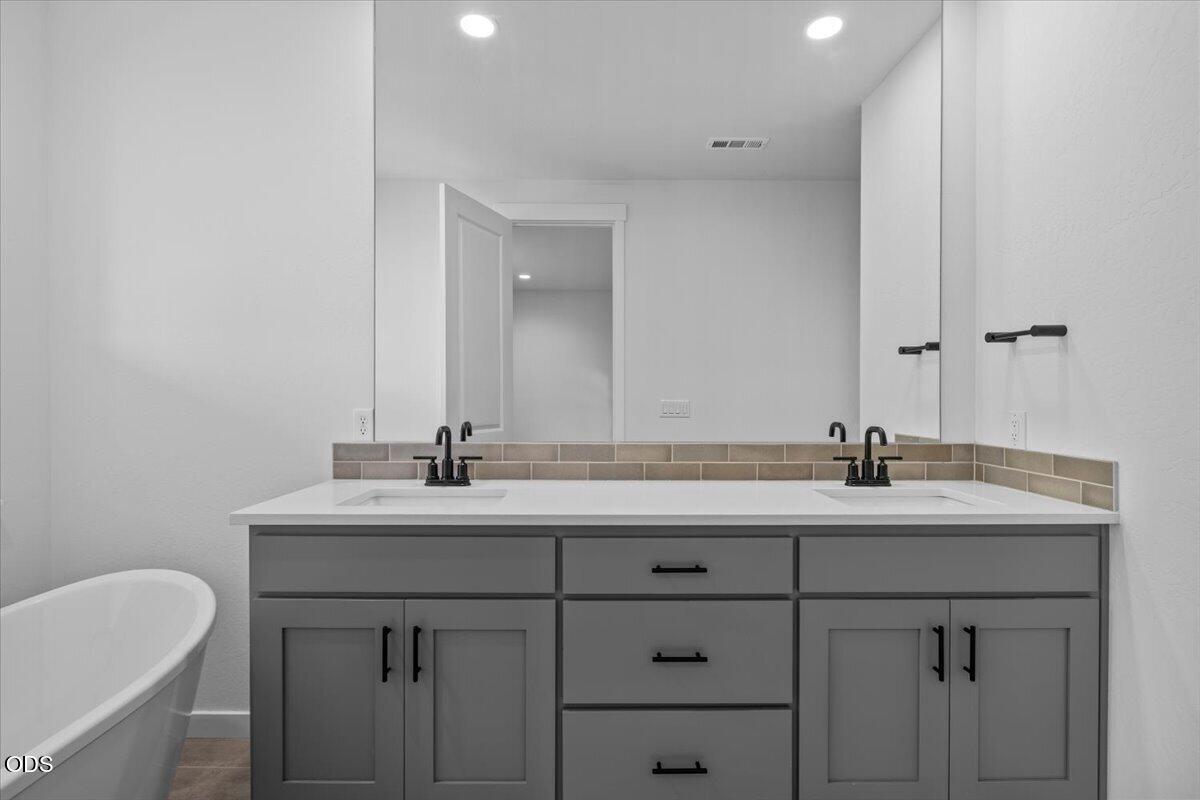 321 Arrowhead Trail Eagle Point, OR 97524 - Photo 25 of 35 Gallery Image 25