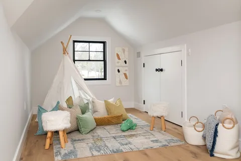 $1,945,000 | 712 Watertown Street, Unit 712, Newton, MA 02460