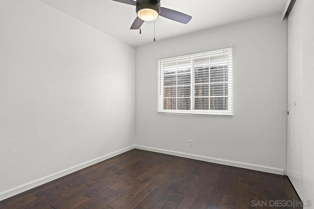 11394 Pegasus Avenue San Diego, CA 92126 - Photo 32 of 46 an empty room with a window