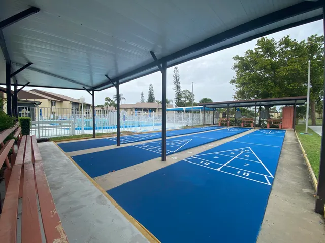 $179,900 | 338 Pine Ridge Circle, Unit B2, Greenacres, FL 33463