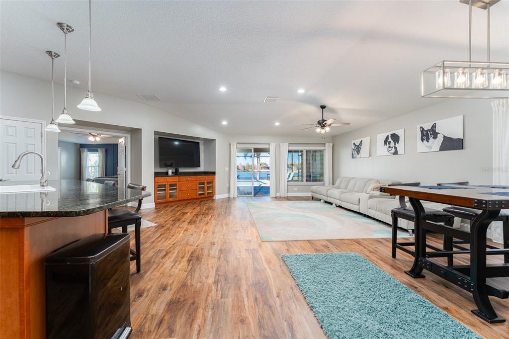 5431 Sandy Shell Drive Apollo Beach, FL 33572 - Photo 22 of 65