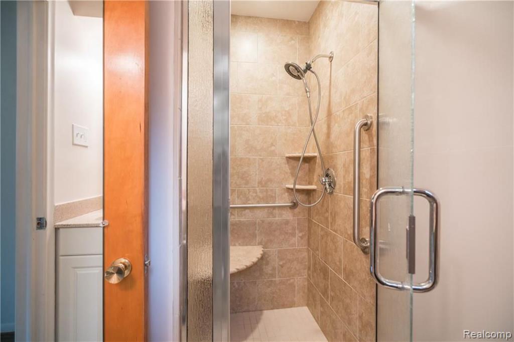 185 Wimpole Drive Rochester Hills, MI 48309 - Photo 19 of 24