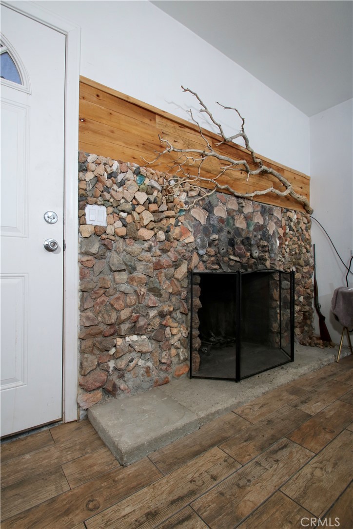 2029 Wamego Road Landers, CA 92285 - Photo 15 of 48