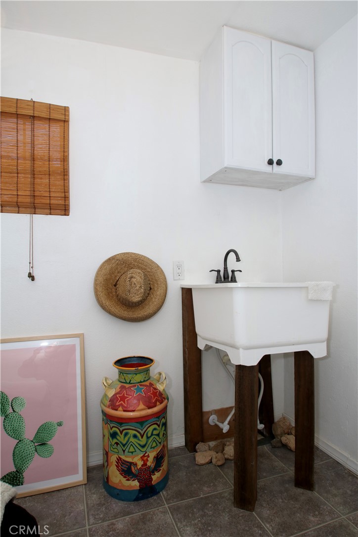 2029 Wamego Road Landers, CA 92285 - Photo 19 of 48