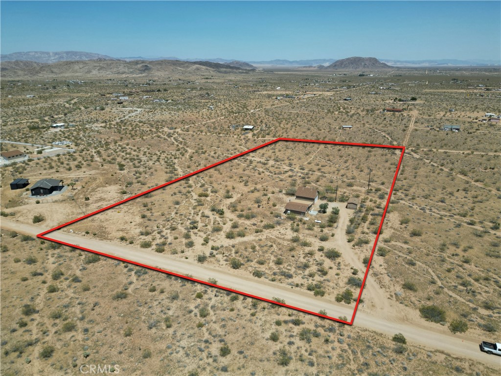 2029 Wamego Road Landers, CA 92285 - Photo 23 of 48