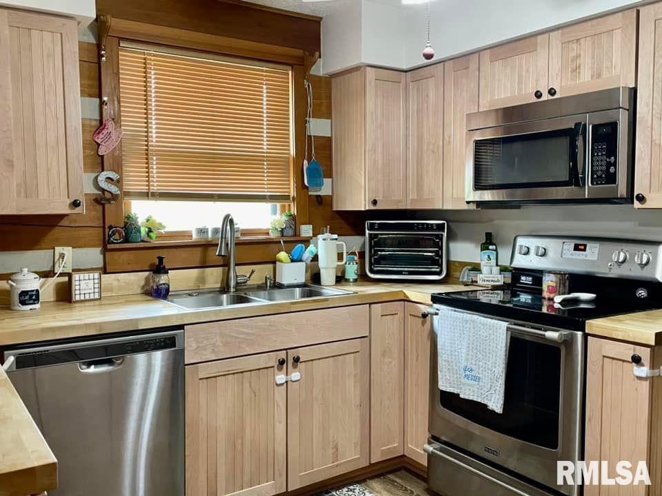 1073 Country Club Road Metropolis, IL 62960 - Photo 16 of 68