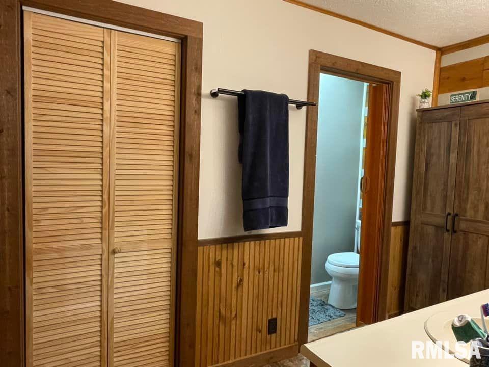 1073 Country Club Road Metropolis, IL 62960 - Photo 23 of 68