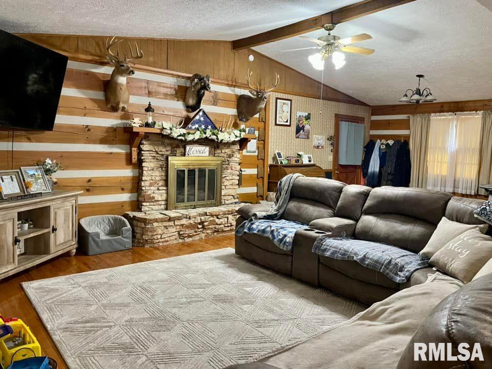 1073 Country Club Road Metropolis, IL 62960 - Photo 9 of 68