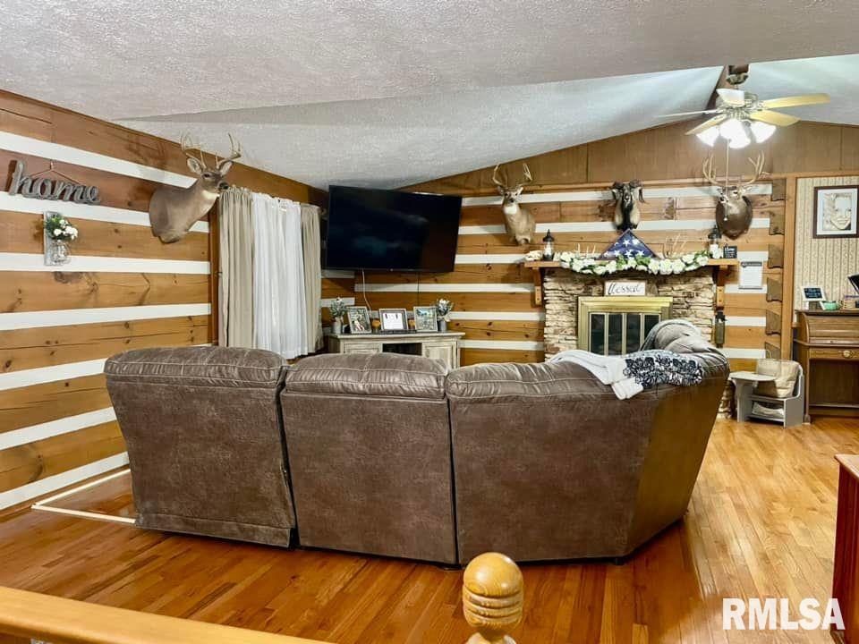 1073 Country Club Road Metropolis, IL 62960 - Photo 10 of 68