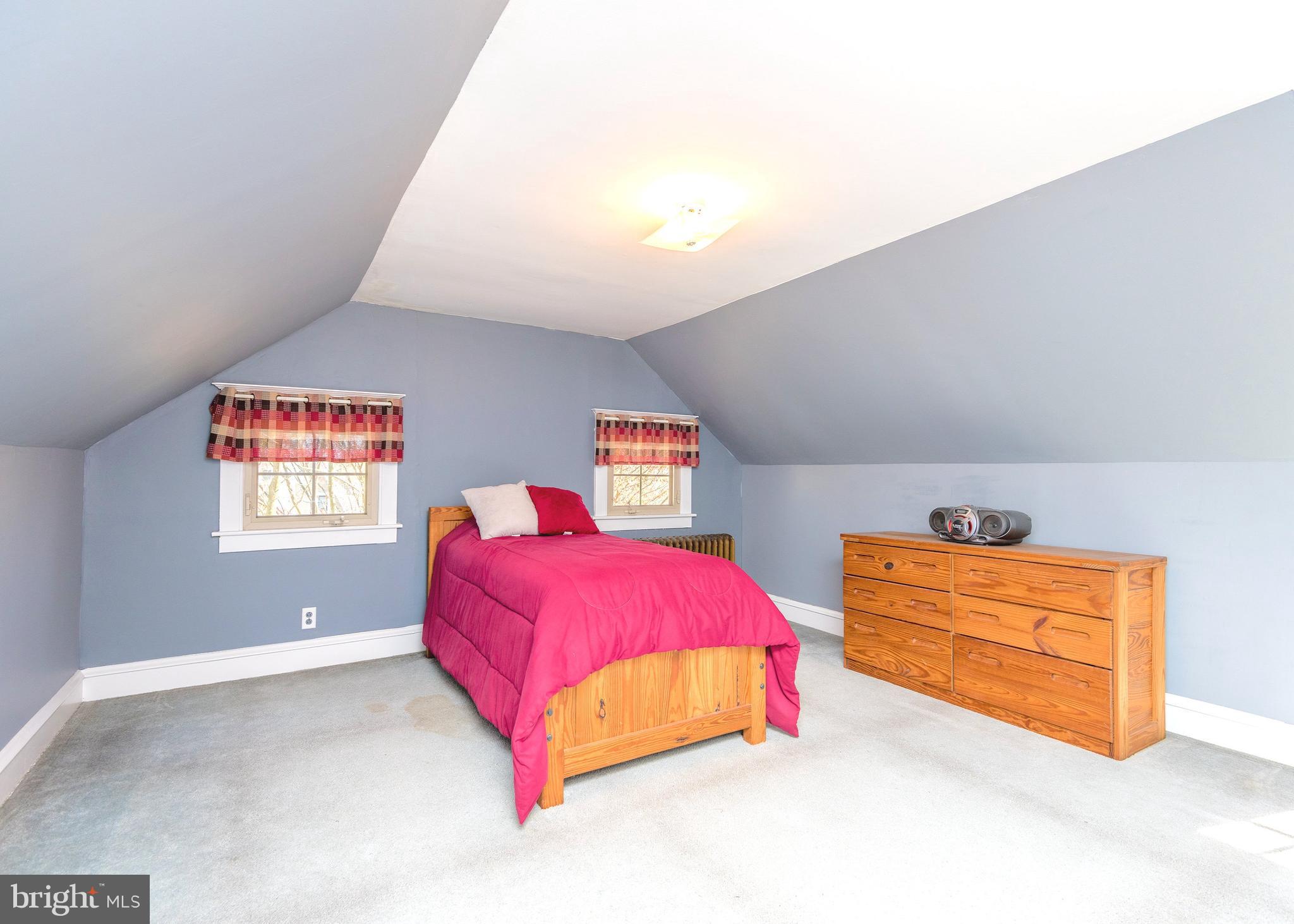 70 Forest Road Springfield, PA 19064 - Photo 26 of 36
