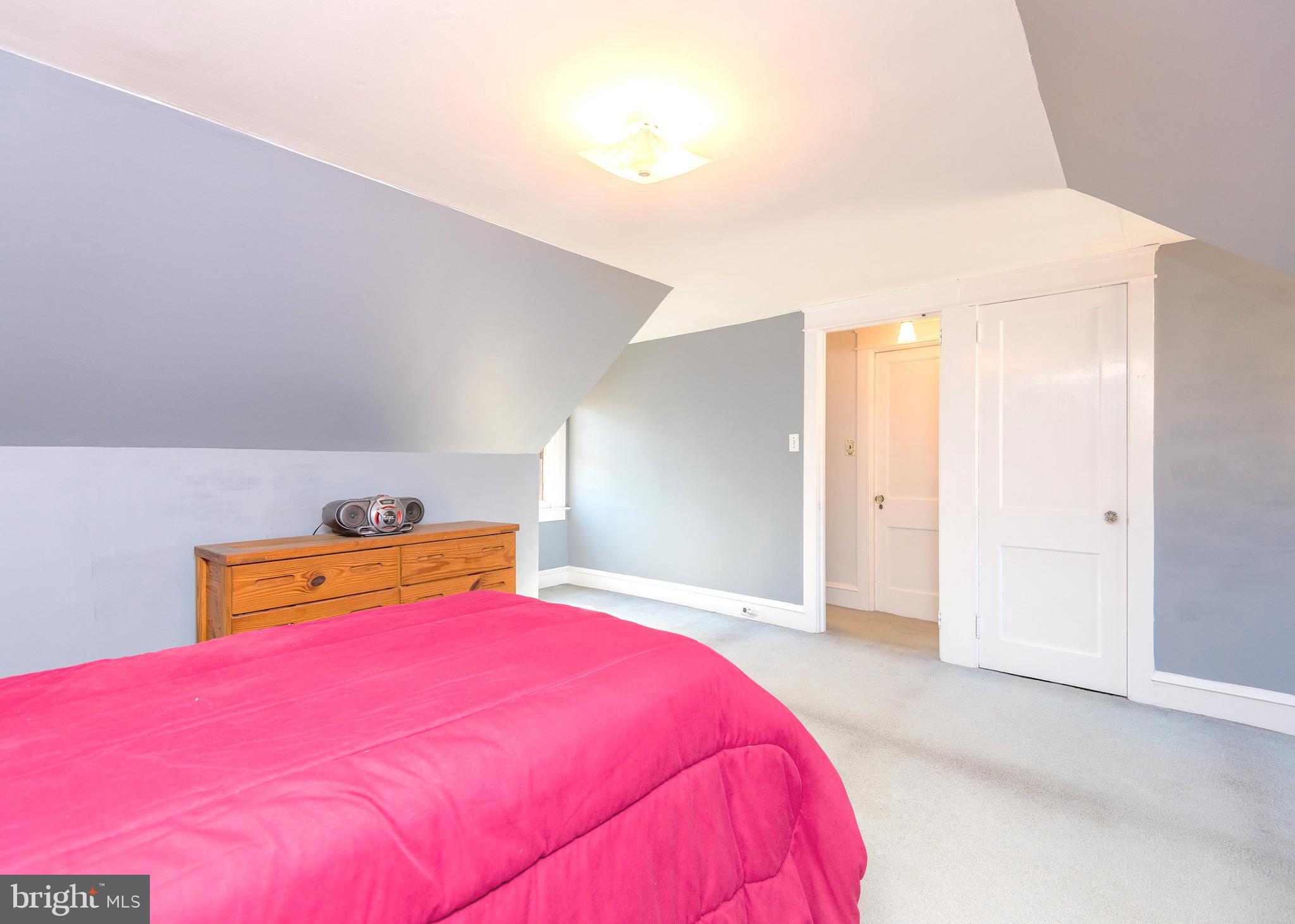 70 Forest Road Springfield, PA 19064 - Photo 27 of 36