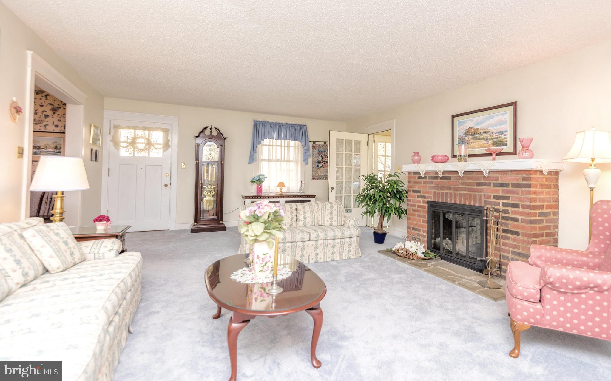 70 Forest Road Springfield, PA 19064 - Photo 7 of 36