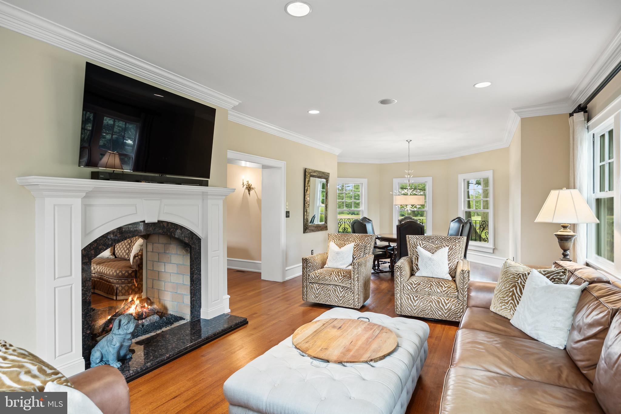1103 Golf Road Cinnaminson, NJ 08077 - Photo 13 of 91 Sunny parlor