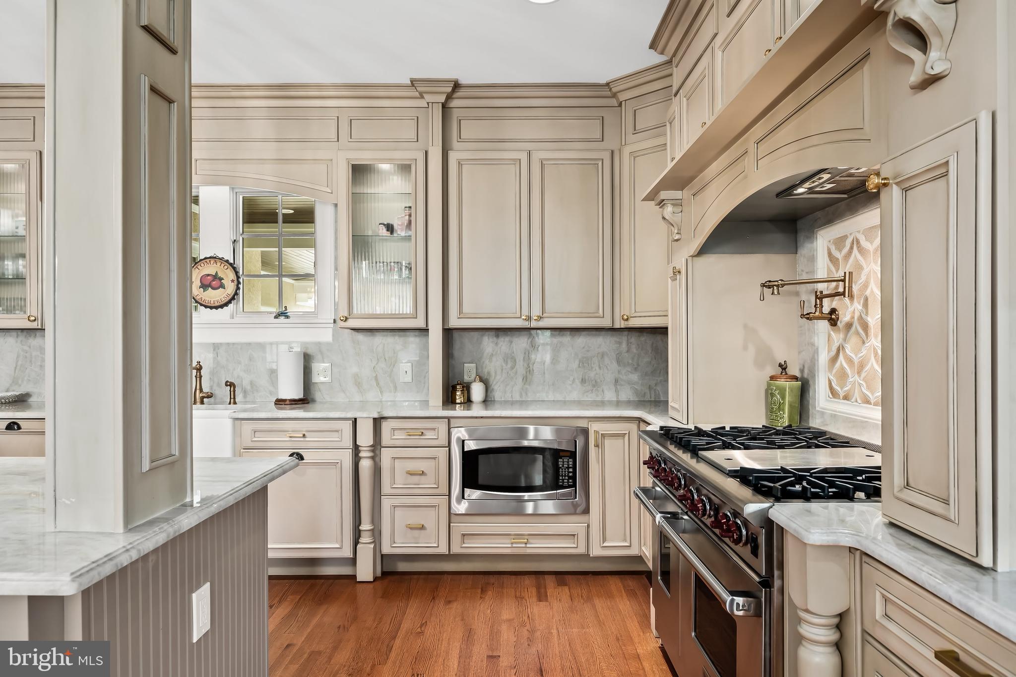 1103 Golf Road Cinnaminson, NJ 08077 - Photo 27 of 91 Built-in microwave