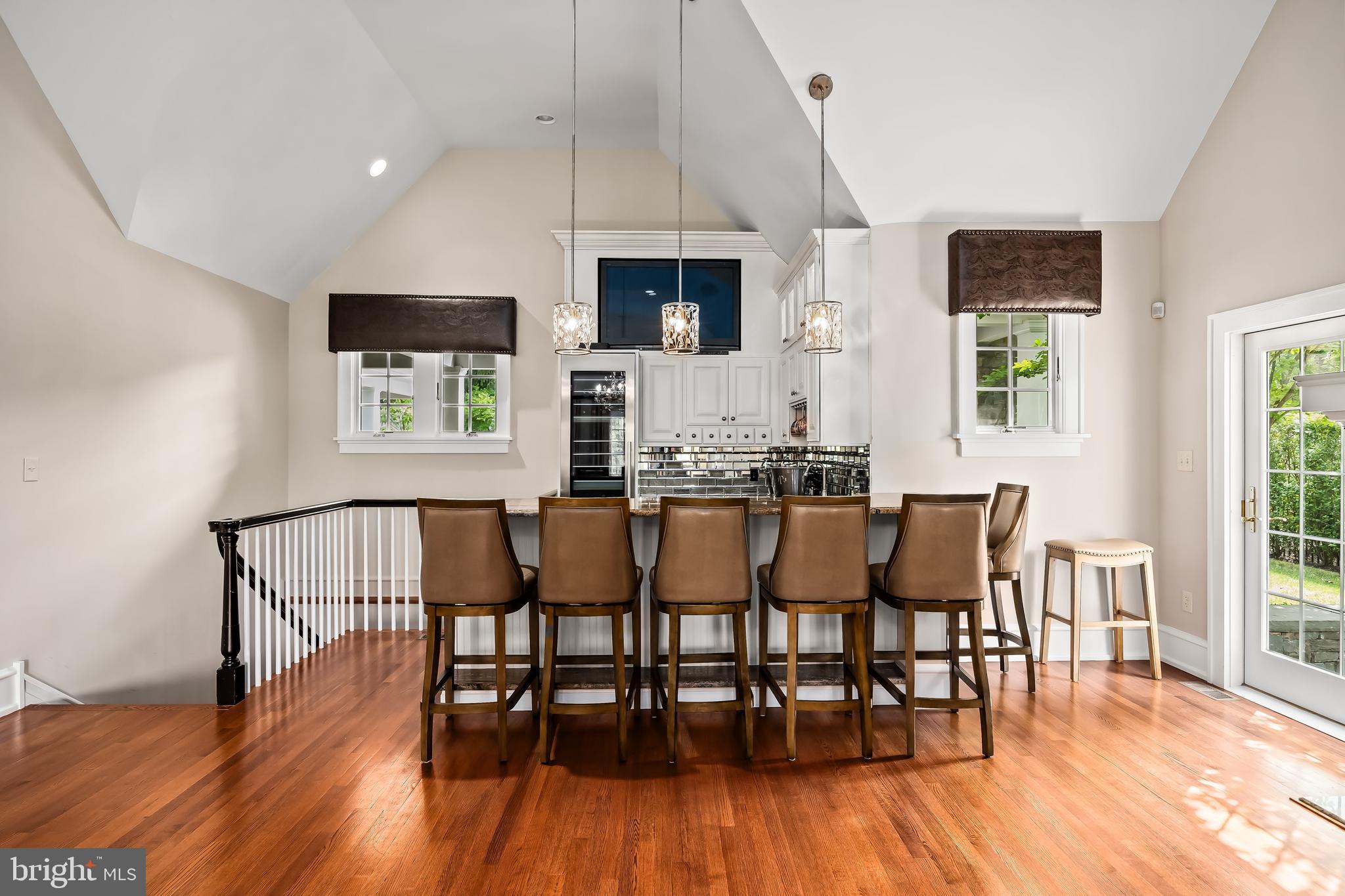 1103 Golf Road Cinnaminson, NJ 08077 - Photo 33 of 91 Wet bar