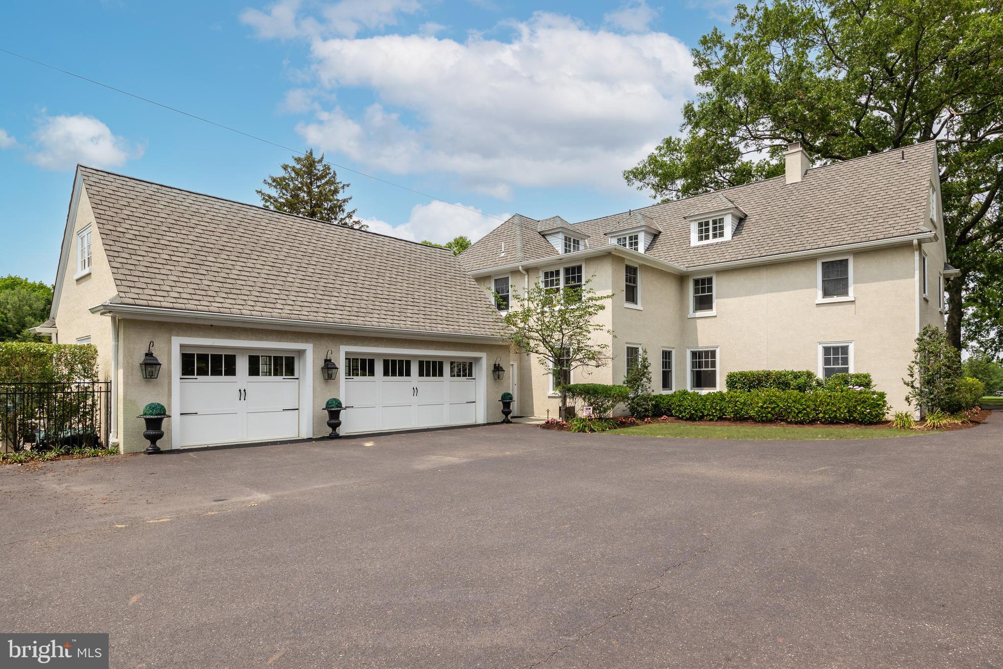 1103 Golf Road Cinnaminson, NJ 08077 - Photo 78 of 91 Three car garage and large parking area