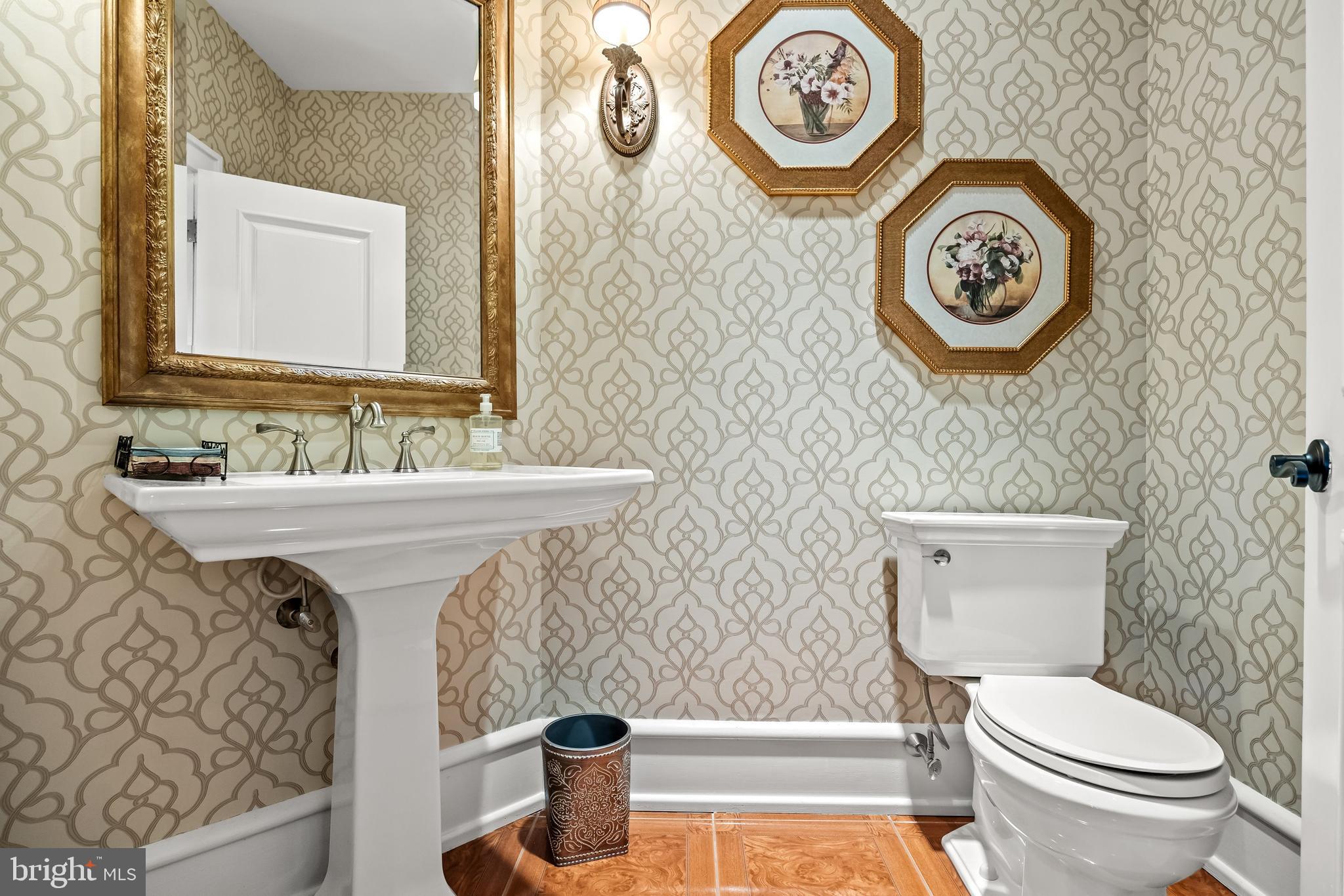 1103 Golf Road Cinnaminson, NJ 08077 - Photo 9 of 91 Powder room