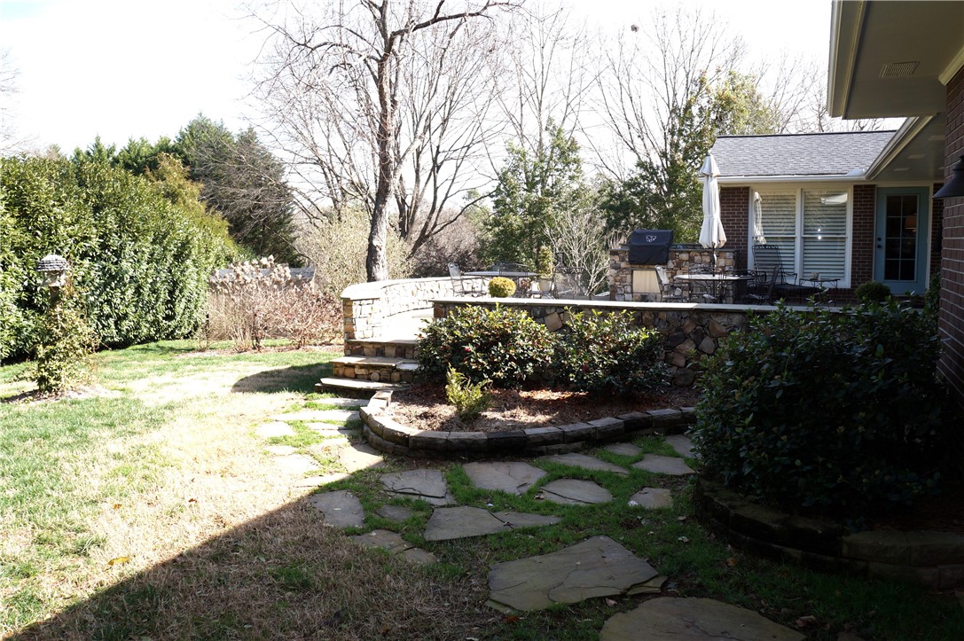 1303 Hanover Road Anderson, SC 29621 - Photo 34 of 37